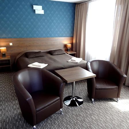 Hotel Krystyna 슈치트노 외부 사진